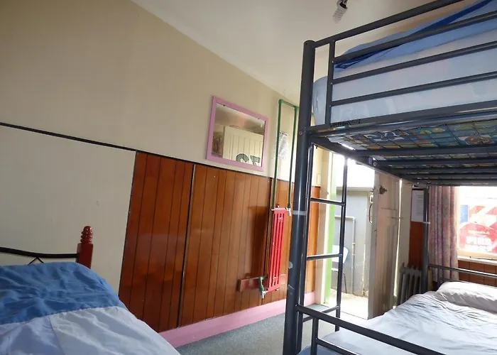 Cactus Jacks Backpackers Hostal