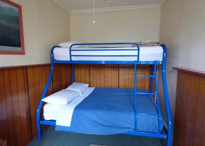 Cactus Jacks Backpackers Hostal *